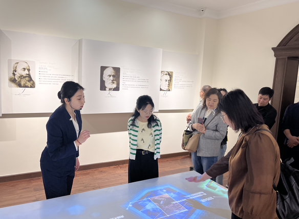 1715158941196419.png 1715158838821.jpg